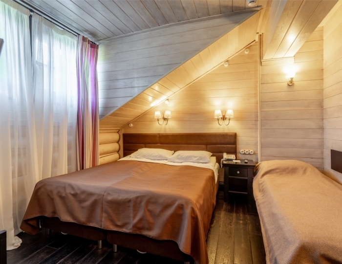 Стандарт с мансардным окном - Эко-отель «Лепота»